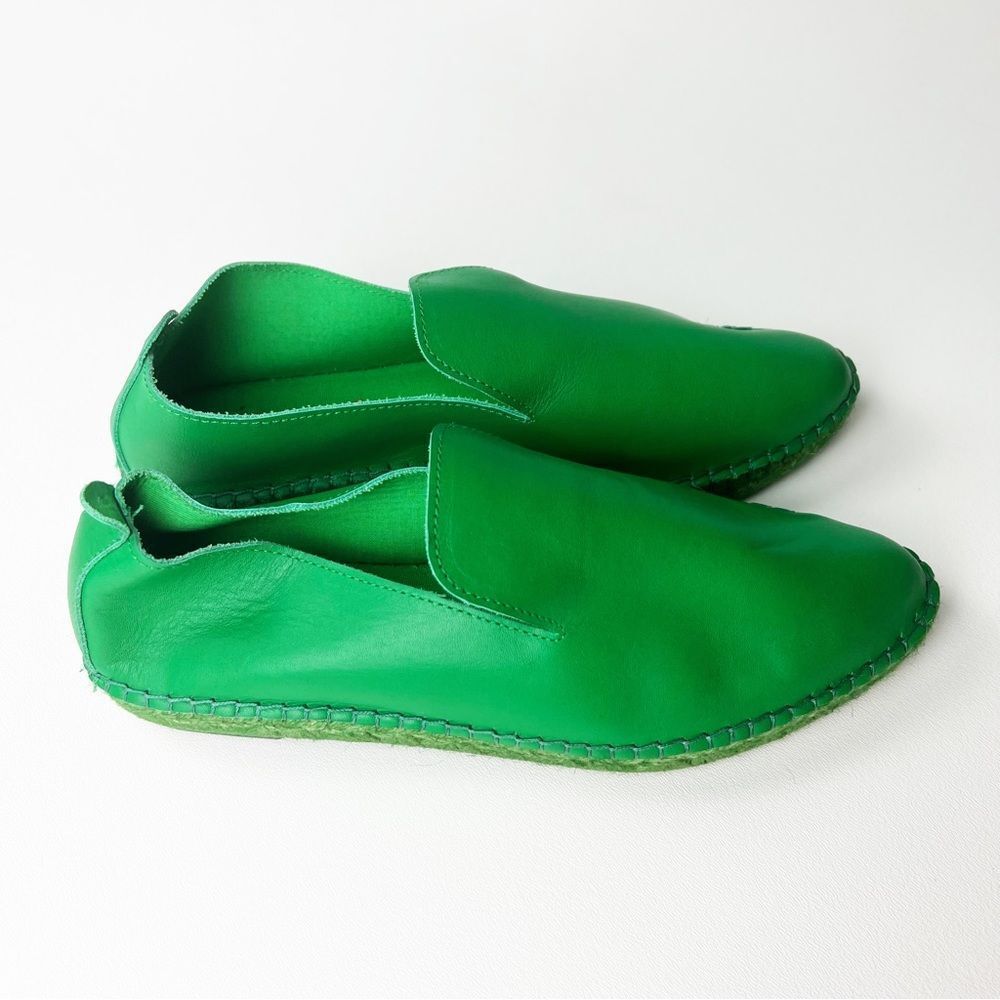Free People Green Slip-On Shoes - Picture 2 of 9
